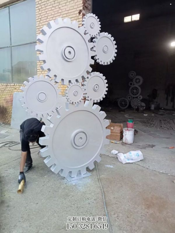抽象齒輪雕塑 啞光工業(yè)雕塑 室內(nèi)機(jī)械雕塑