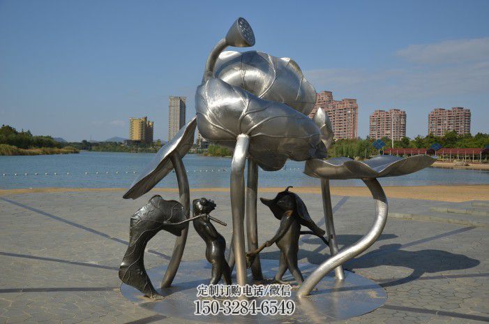 蓮蓬嬉戲雕塑，城市植物景觀雕塑，不銹鋼鏡面效果