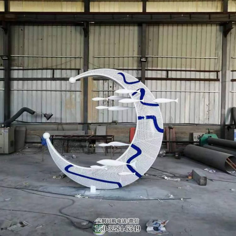 月亮雕塑，青花瓷文化雕塑，不銹鋼材質(zhì)制作