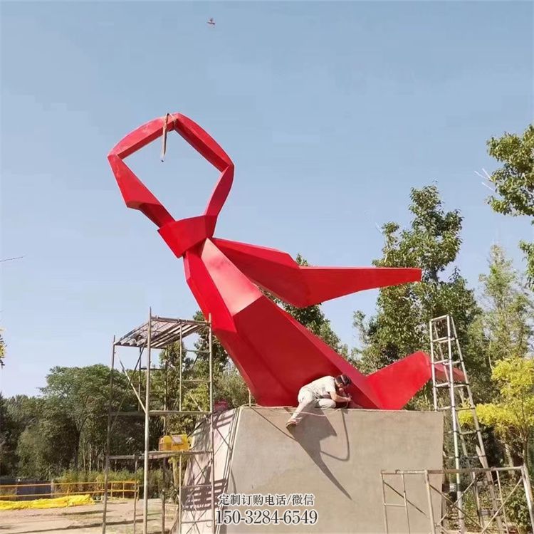 校園標(biāo)識雕塑，紅領(lǐng)巾雕塑，不銹鋼烤漆工藝雕塑
